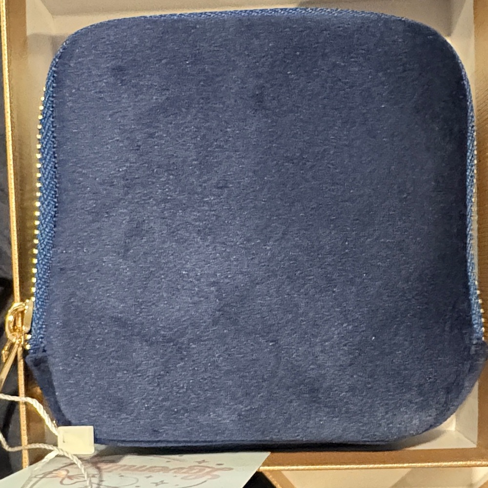 Double layer jewelry pouch. Navy blue with gold zipper. In gift box. New!